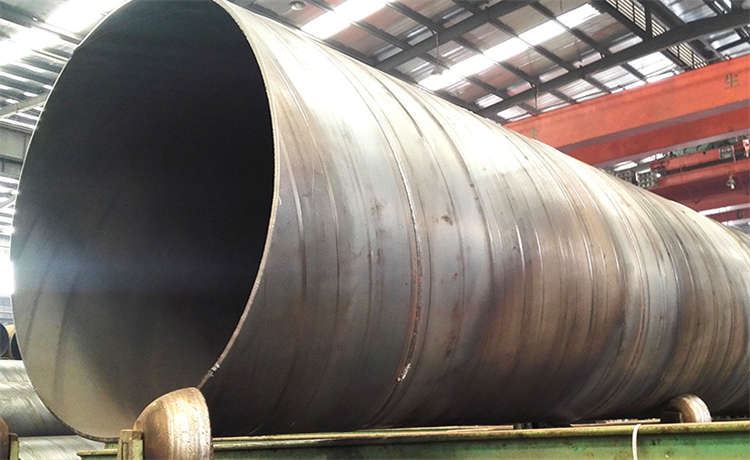 2000mm螺旋焊管，深圳鋼材場環(huán)氧煤瀝青防腐螺旋管，dn1800螺旋管，螺旋鋼管廠商