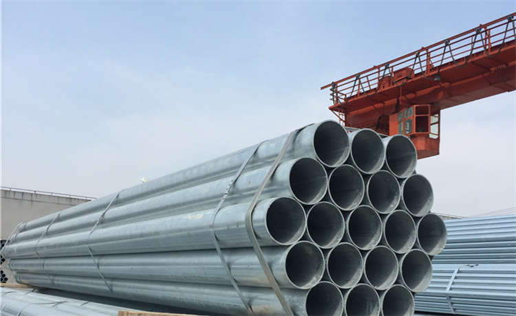 2820 800-12mm螺旋焊管，汕頭1820mm螺旋管，鋼材場(chǎng)IPN8710防腐螺旋管，3020螺旋焊管廠家