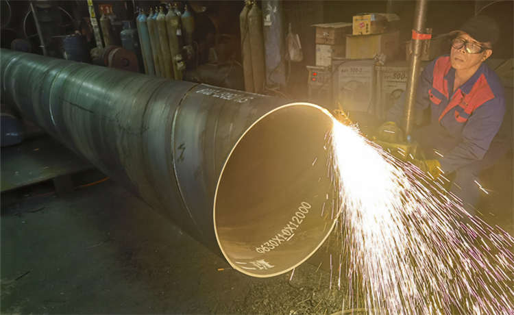 529-12mm螺旋管，汕頭2420螺旋鋼管，鋼材場(chǎng)排水螺旋鋼管，雙面埋弧焊螺旋鋼管廠家