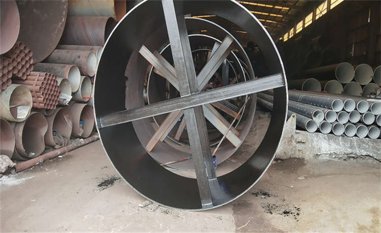 1320螺旋管廠家，煙囪螺旋管，2720螺旋鋼管，2324mm螺旋焊管