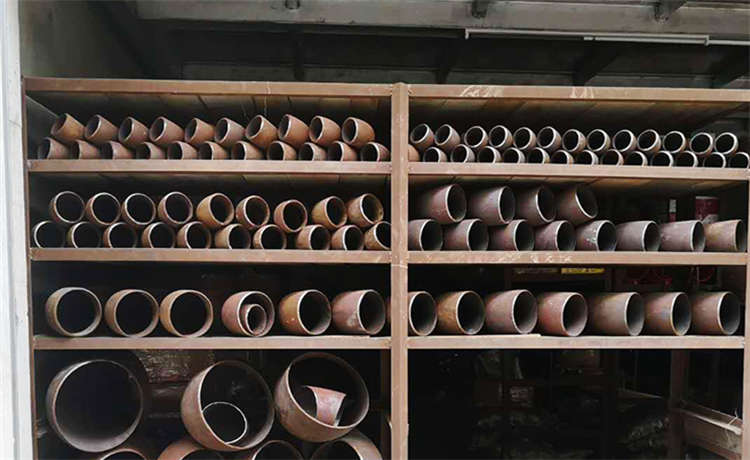 鋼材場排水螺旋鋼管，2150mm打樁鋼護筒，529-10螺旋焊管，800螺旋焊管